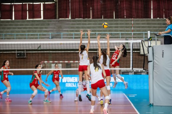 Crna Gora Bugarska U17 Balkansko prvenstvo odbojkasice (13)