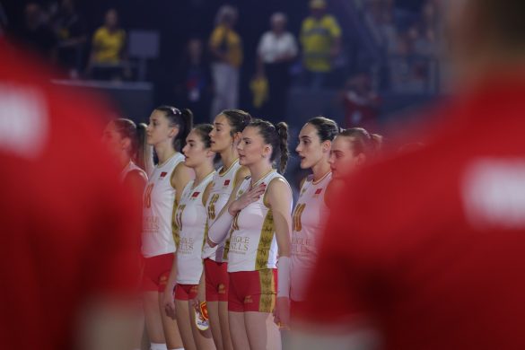 22 08 Crna Gora Italija Evropsko prvenstvo odbojkasice himna SImona Petranovic